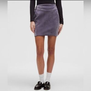 🆕 LULULEMON Scuba High-Rise Mini Skirt Velvet Nightfall NWT Size Medium